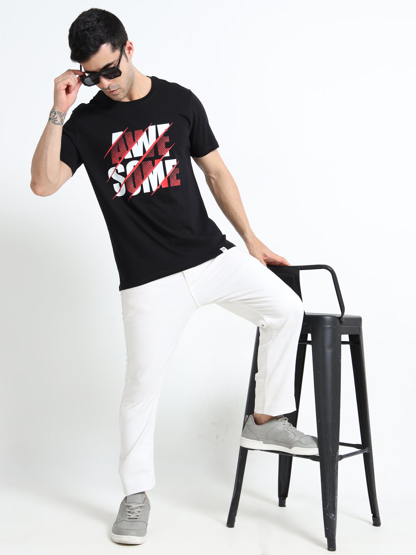 Black Awesome printed short sleeve Regular T-shirt