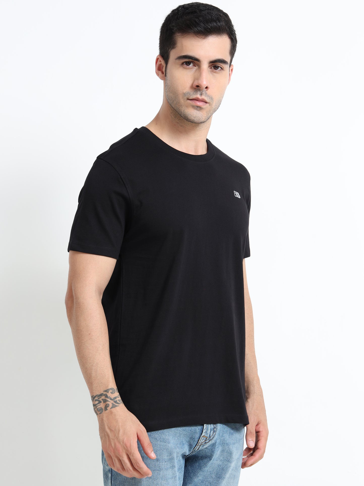 Black short sleeve Solid Regular T-shirt