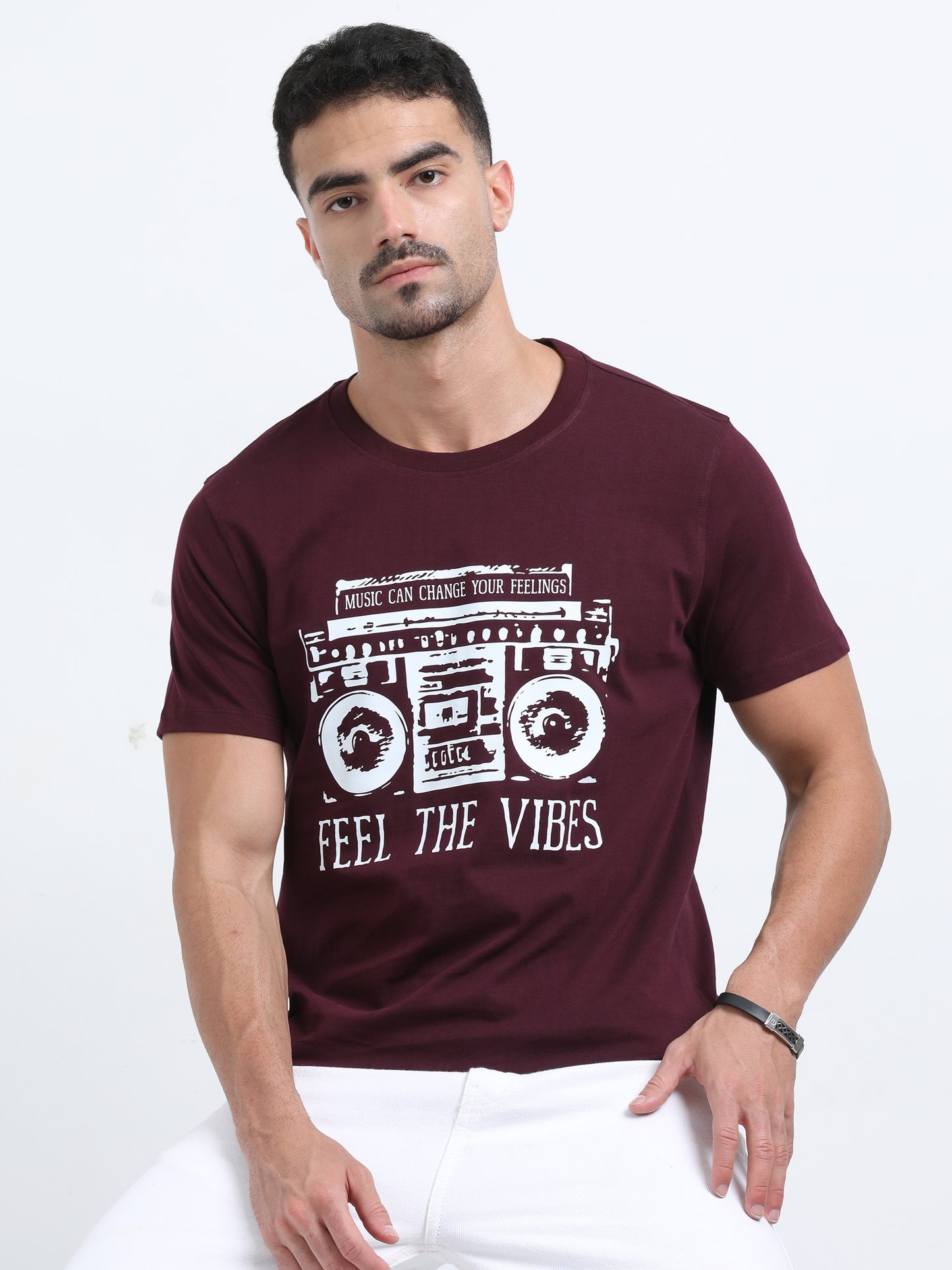 Feel the vibes Printed Maroon short sleeve Regular T-shirt
