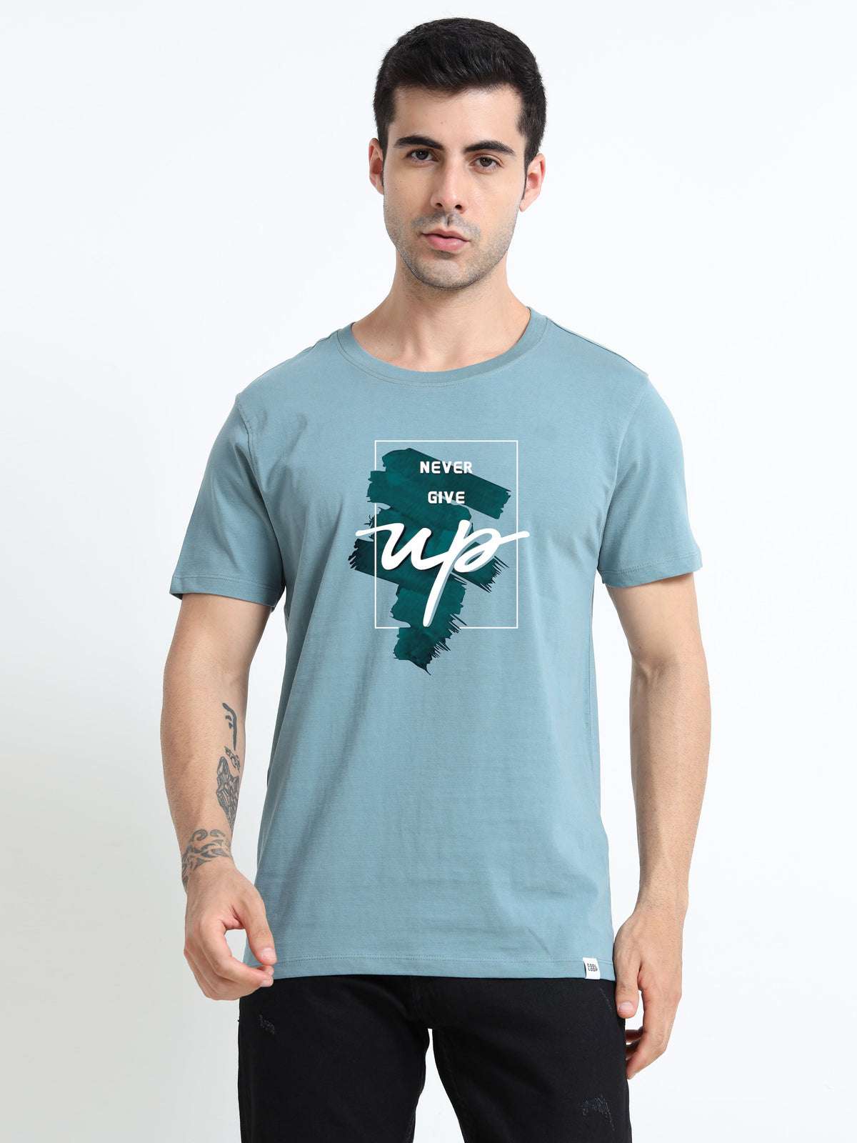 Never Give Up printed Red short sleeve Regular T-shirt